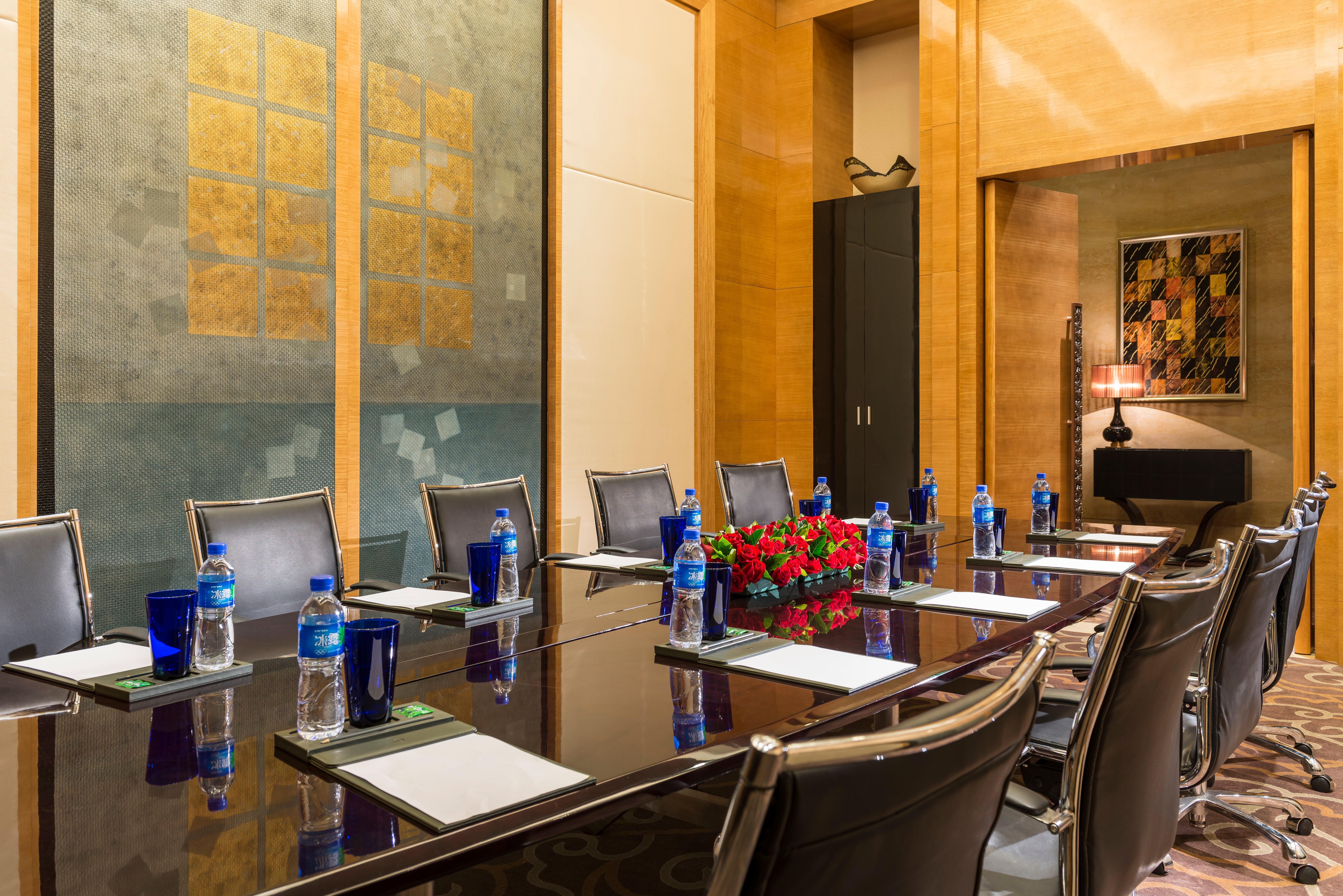 Hotel InterContinental Shijiazhuang Esterno foto