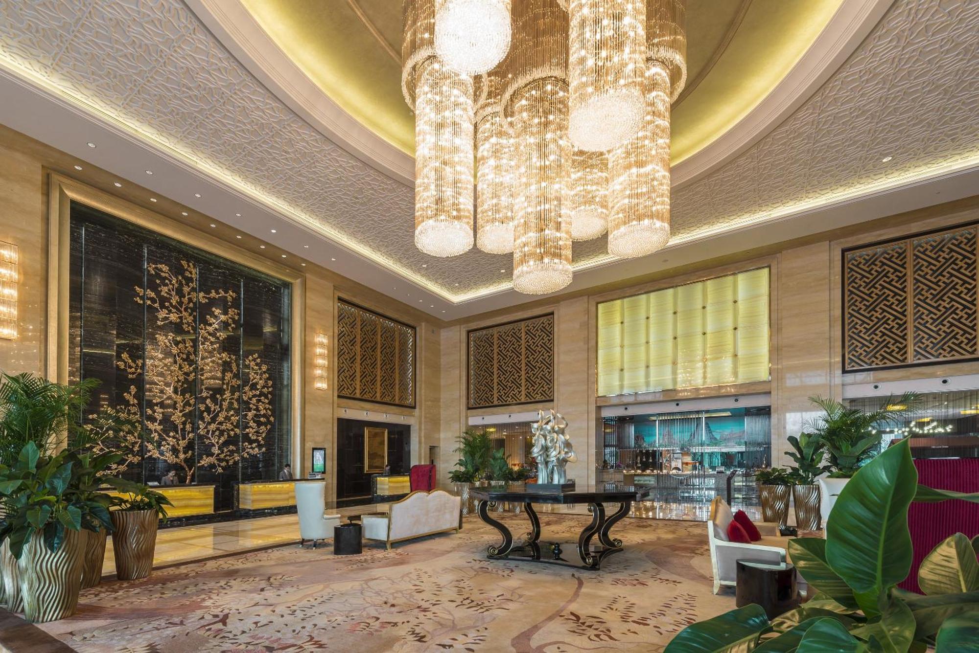 Hotel InterContinental Shijiazhuang Esterno foto