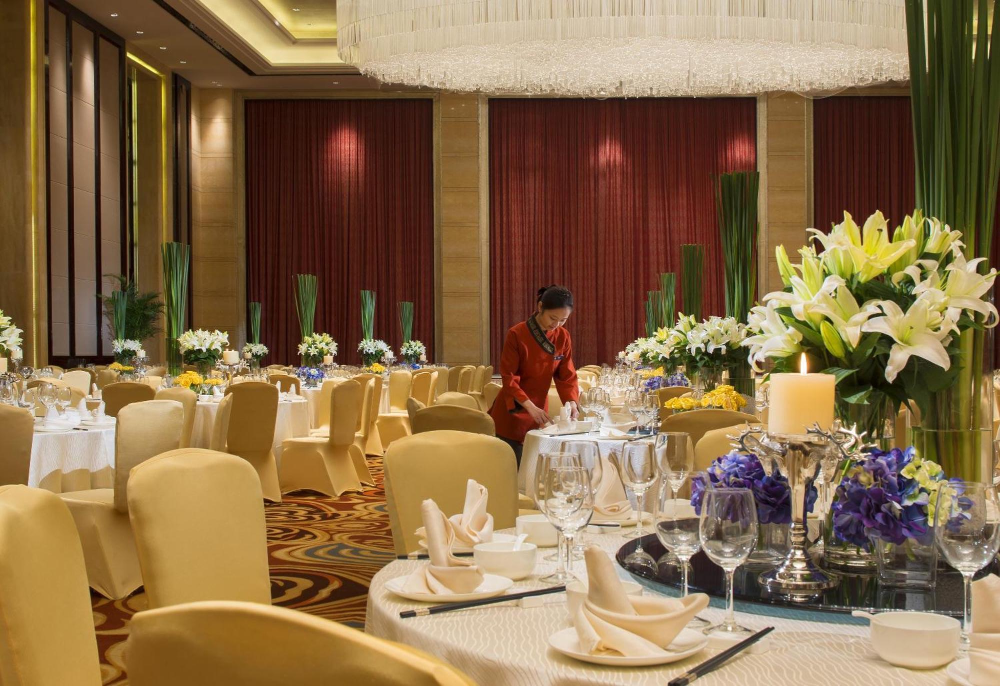 Hotel InterContinental Shijiazhuang Esterno foto