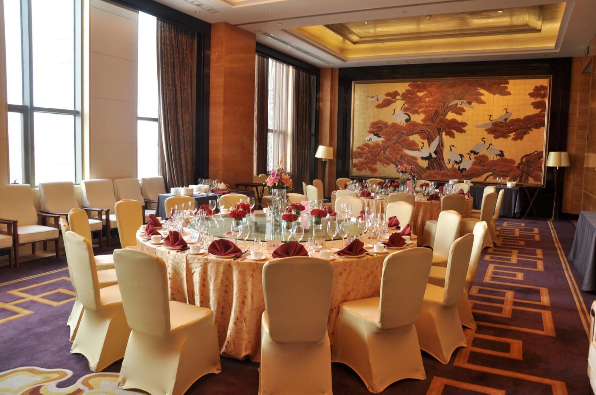 Hotel InterContinental Shijiazhuang Esterno foto