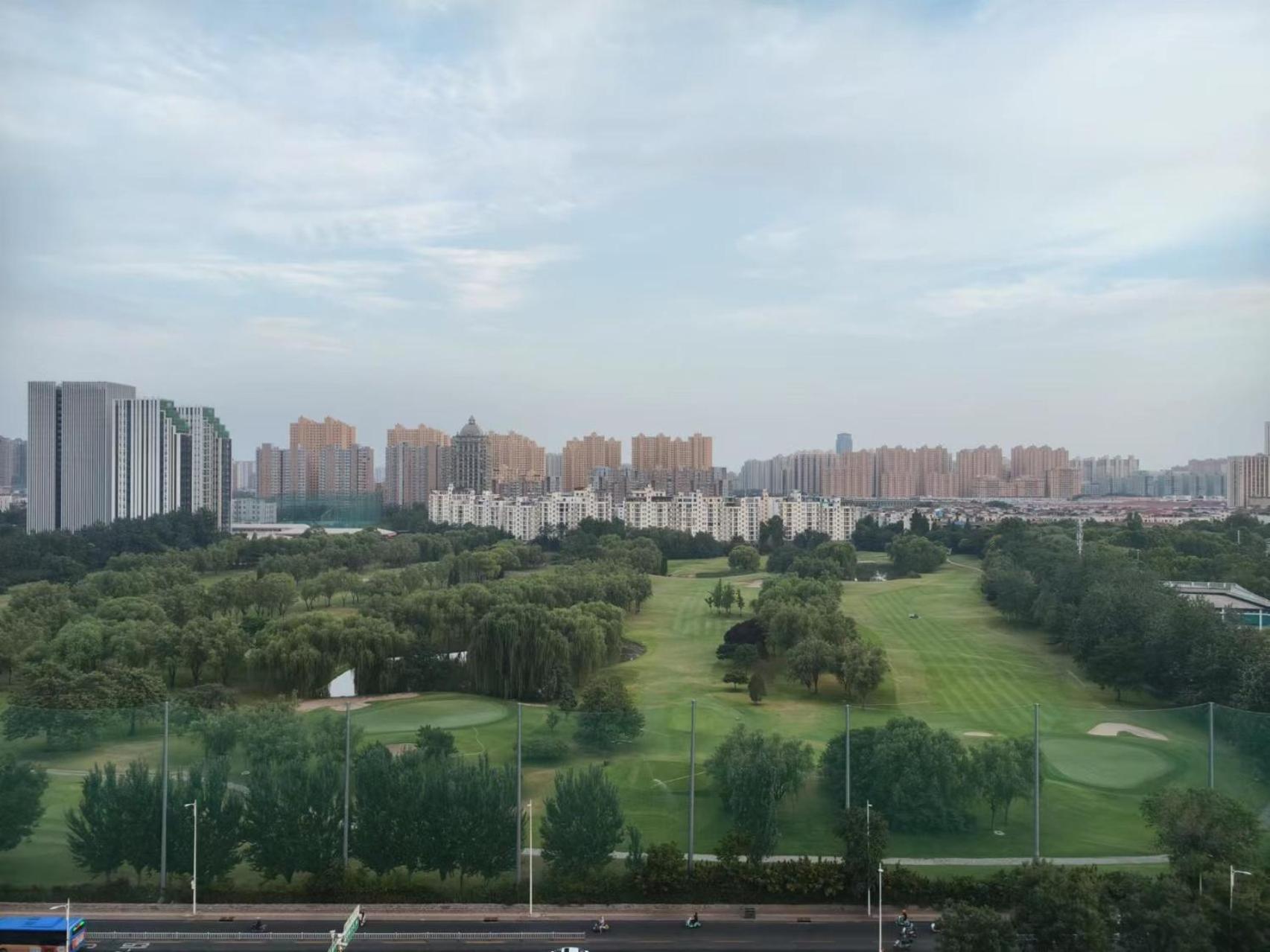 Hotel InterContinental Shijiazhuang Esterno foto