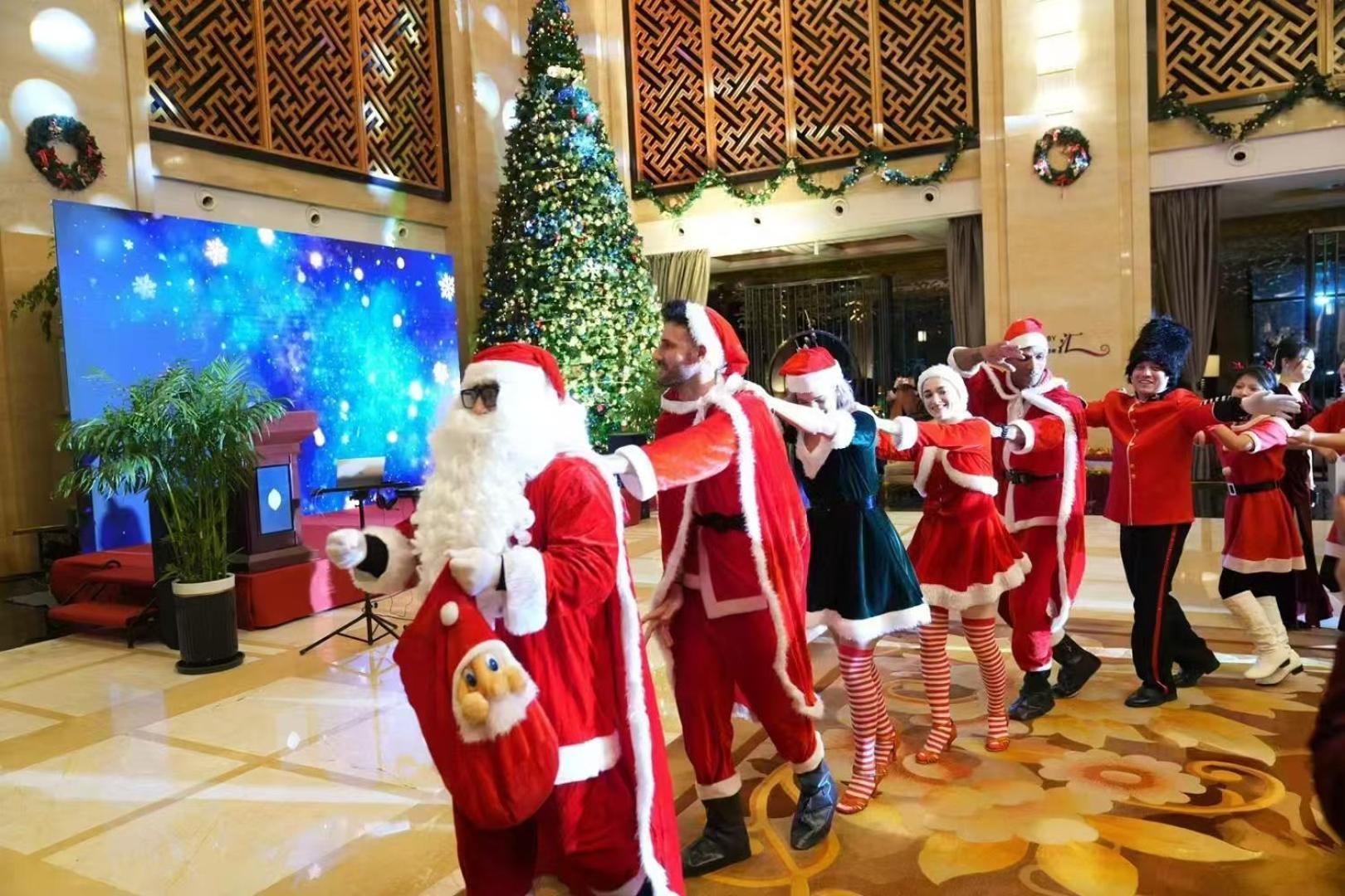 Hotel InterContinental Shijiazhuang Esterno foto